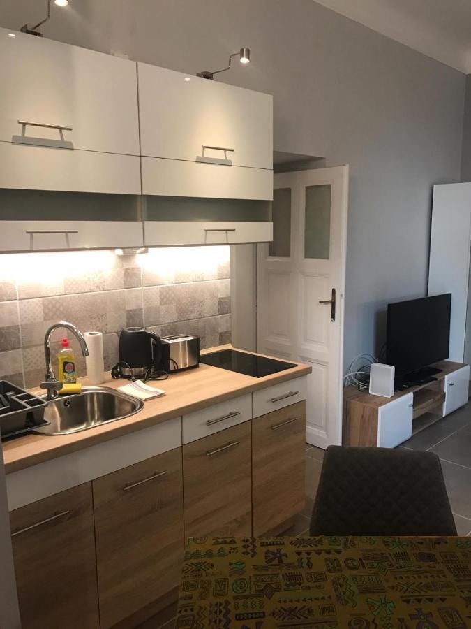 Modern Parkside Garden View Apartment Budapest Bagian luar foto